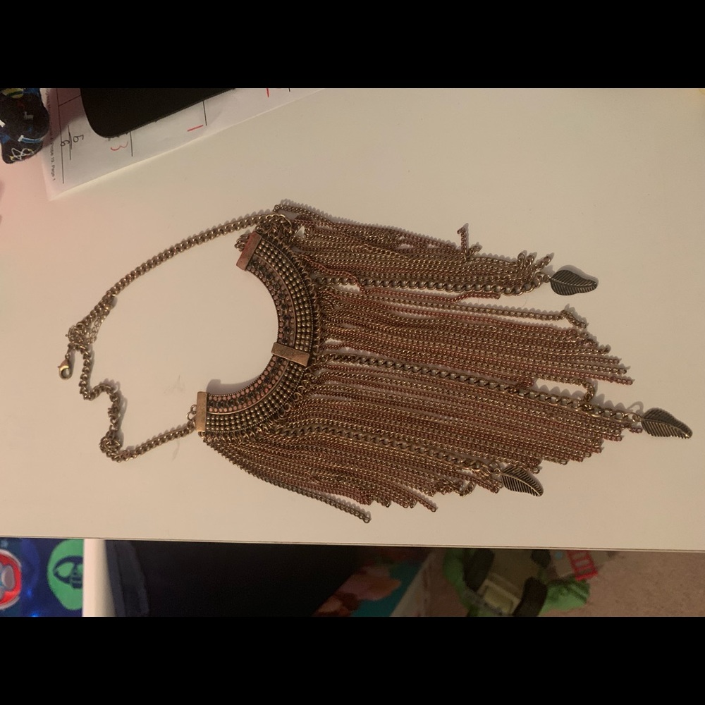 BKE necklace. From Buckle Store